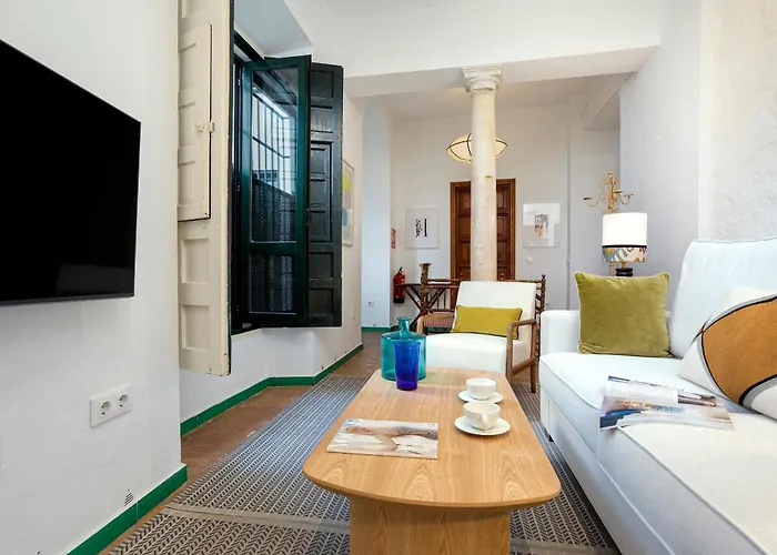 Genteel Corral Del Rey Sevilla